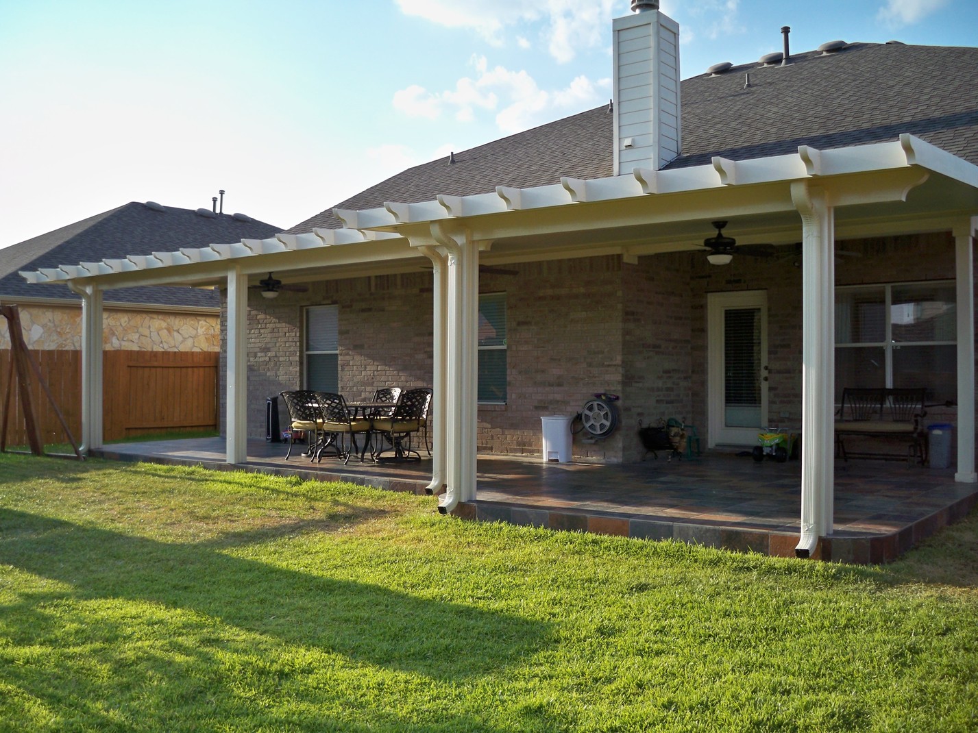 How and Why to Add a Pergola to Your Backyard